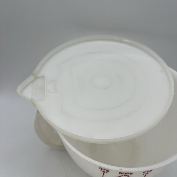 Vintage Tupperware Mix N Store 8 Cup Measuring Pitcher Batter Bowl With Lid - Picture 6 of 7